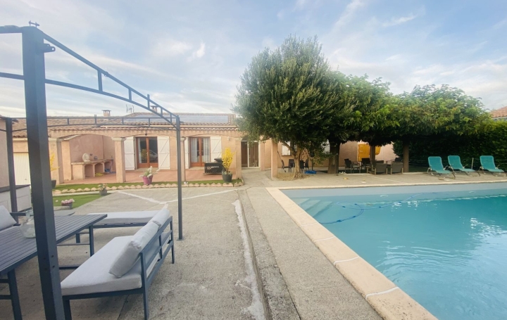 Villa PREIXAN (11250)  154 m2 328 000 € 