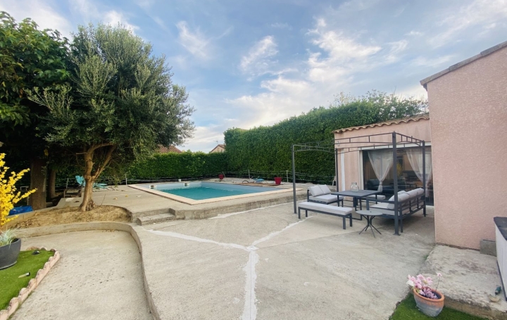 Villa PREIXAN (11250)  154 m2 328 000 € 