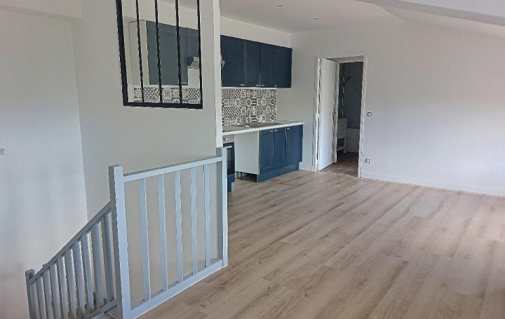 Réseau Immo-diffusion : Appartement P3  SAINT-LOUBES  56 m2 835 € 