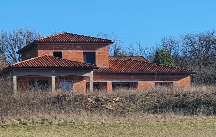 Maison / Villa LE VIGAN (46300) 150 m<sup>2</sup> 150 000 € 