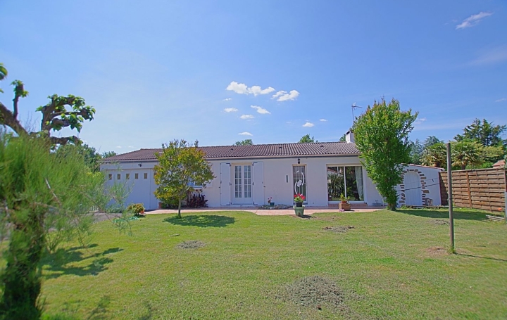 Maison / Villa SAINTE-FOY (85150) 95 m<sup>2</sup> 273 000 € 