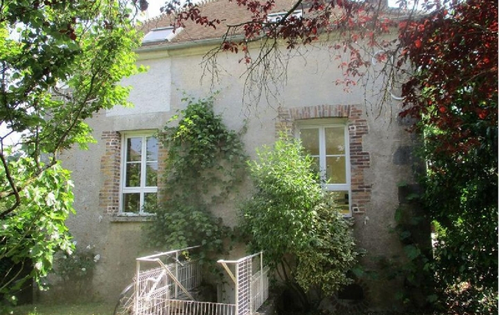 Réseau Immo-diffusion : Maison  COURTEMAUX  128 m2 980 € 