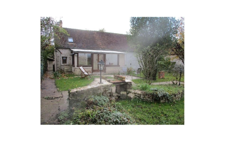 Réseau Immo-diffusion : Maison  EGREVILLE  64 m2 142 000 € 