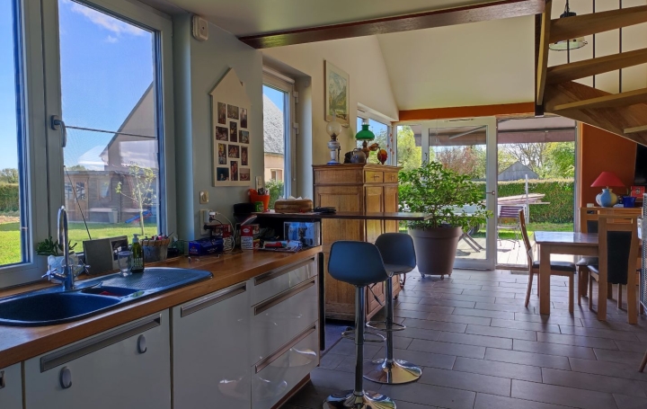 Maison REVILLE (50760)  101 m2 84 000 € 