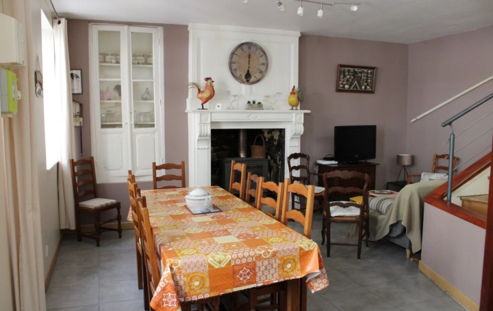 Maison SAINT-PIERRE-EGLISE (50330)  130 m2 221 550 € 