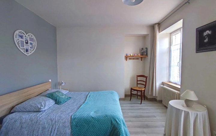 Maison SAINT-PIERRE-EGLISE (50330)  130 m2 221 550 € 