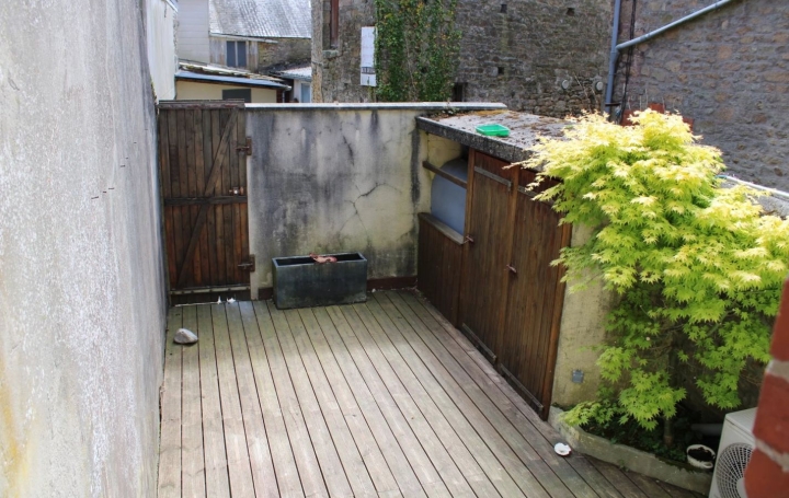 Maison SAINT-PIERRE-EGLISE (50330)  130 m2 221 550 € 