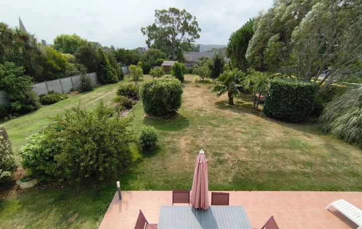 Maison ANNEVILLE-EN-SAIRE (50760)  147 m2 357 000 € 