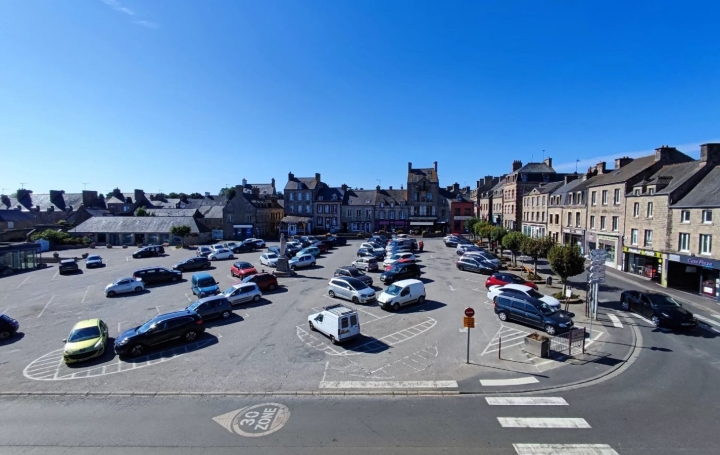 Maison SAINT-PIERRE-EGLISE (50330)  77 m2 96 750 € 