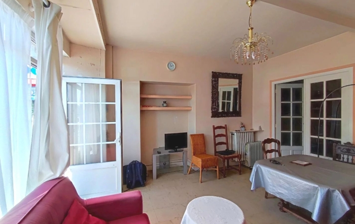Maison SAINT-PIERRE-EGLISE (50330)  77 m2 96 750 € 