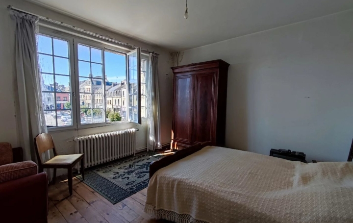 Maison SAINT-PIERRE-EGLISE (50330)  77 m2 96 750 € 