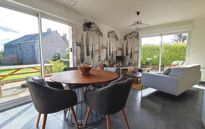 Maison MONTFARVILLE (50760)  65 m2 229 900 € 