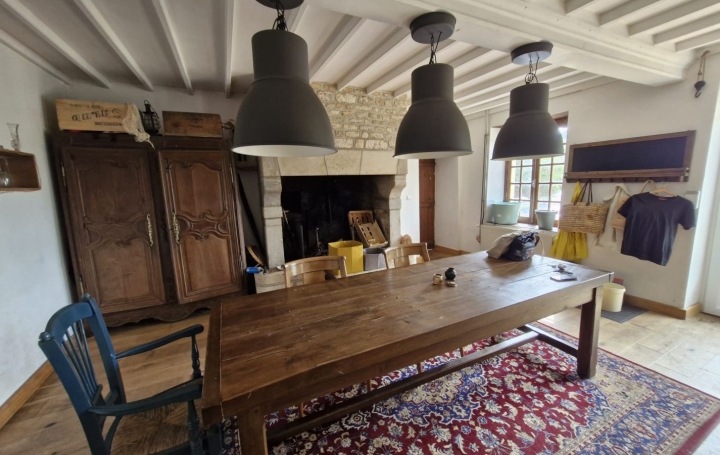 Maison SAINT-JOSEPH (50700)  162 m2 295 260 € 