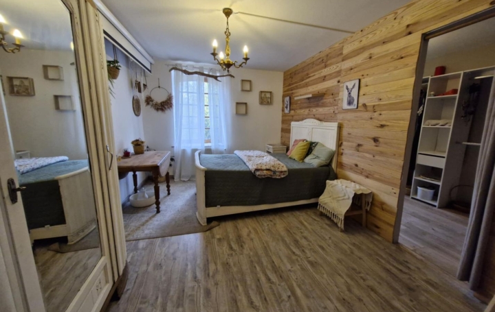 Maison SAINT-JOSEPH (50700)  162 m2 295 260 € 