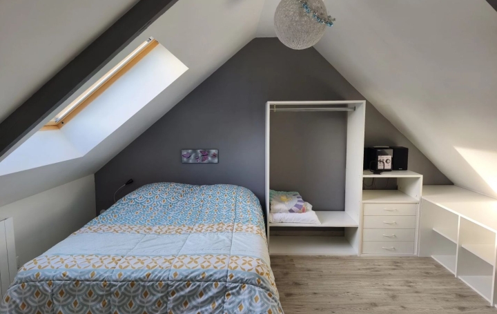 Maison QUETTEHOU (50630)  70 m2 250 500 € 