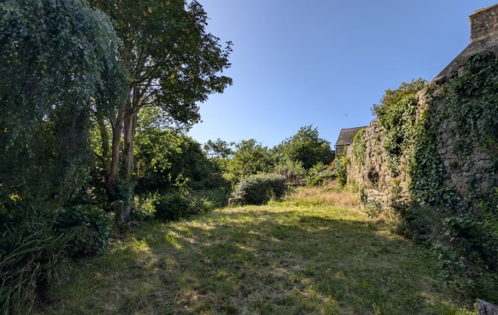 Maison FERMANVILLE (50840)  102 m2 242 650 € 