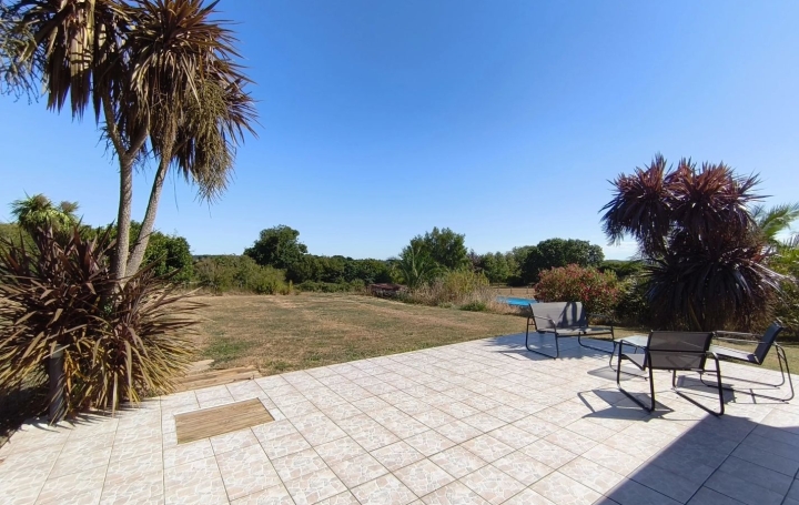 Maison BRILLEVAST (50330)  104 m2 293 290 € 