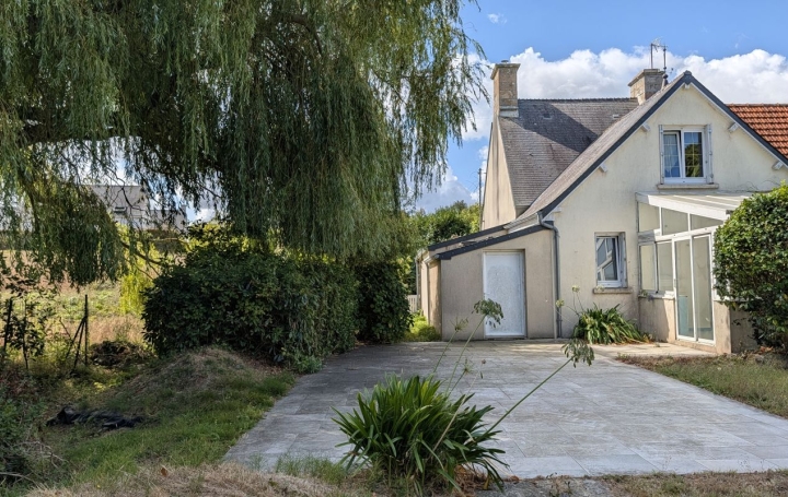 Maison SAINT-PIERRE-EGLISE (50330)  69 m2 206 700 € 