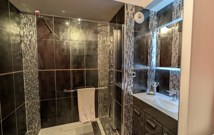3 Pièces CHERBOURG-OCTEVILLE (50100)  65 m2 249 840 € 