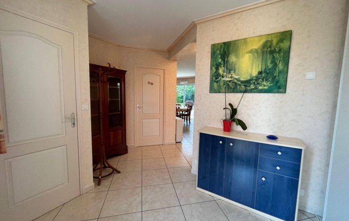 Réseau Immo-diffusion : Maison  MESANGER  118 m2 265 965 € 