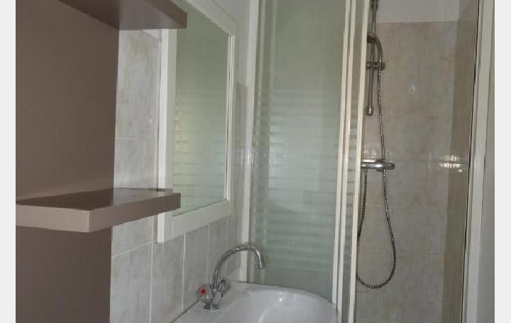 1 Pièce LA LOUPE (28240)  30 m2 360 € 