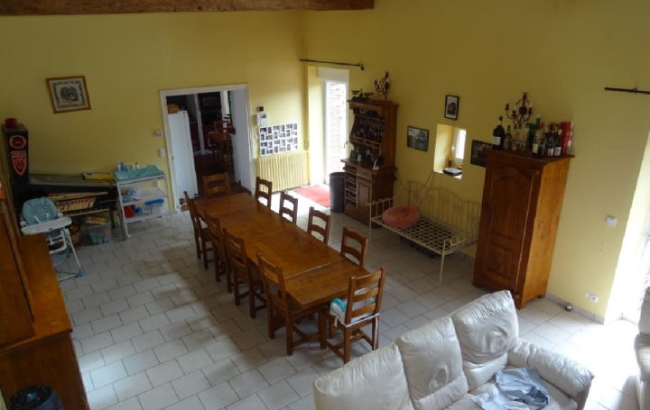 Maison VAUPILLON (28240)  280 m2 315 000 € 