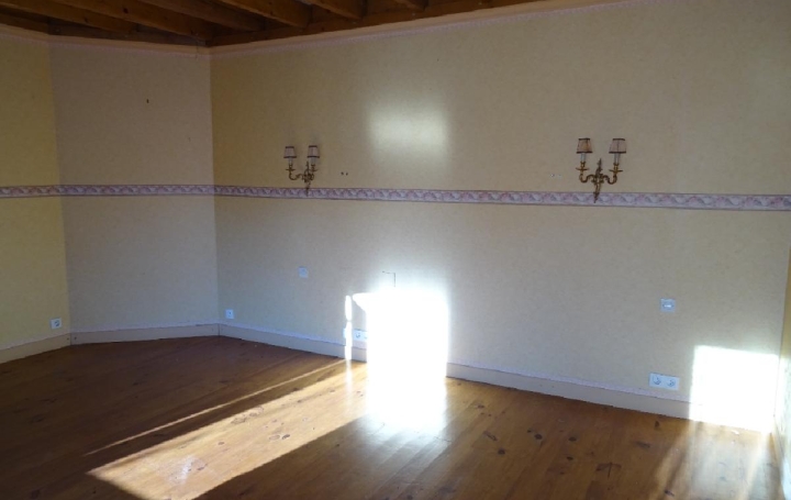 Maison MANOU (28240)  150 m2 101 650 € 