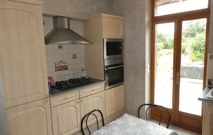Maison SAINT-ELIPH (28240)  141 m2 278 250 € 