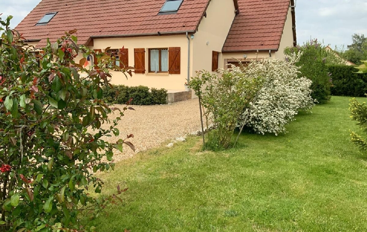 Réseau Immo-diffusion : Maison  LONGNY-AU-PERCHE  180 m2 278 250 € 