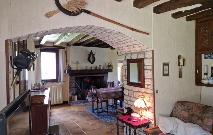 Maison SAINT-VICTOR-DE-BUTHON (28240)  143 m2 160 500 € 