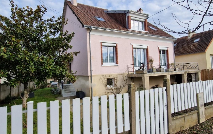 Réseau Immo-diffusion : Maison  FONTAINE-SIMON  160 m2 217 300 € 