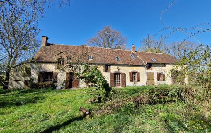 Réseau Immo-diffusion : Maison  SAINT-VICTOR-DE-BUTHON  230 m2 86 400 € 