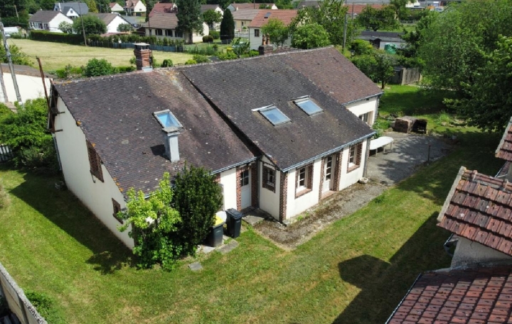 Maison FONTAINE-SIMON (28240)  165 m2 245 000 € 