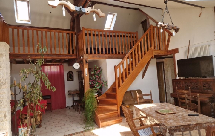 Maison FONTAINE-SIMON (28240)  165 m2 245 000 € 
