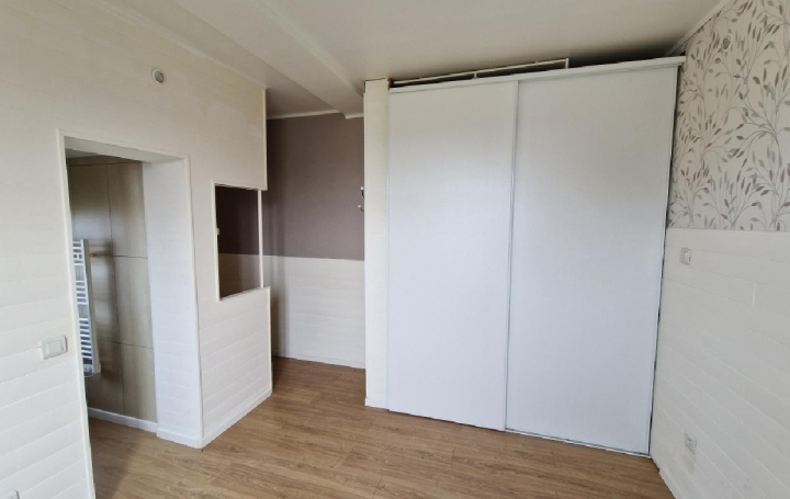 Maison LA LOUPE (28240)  35 m2 52 800 € 