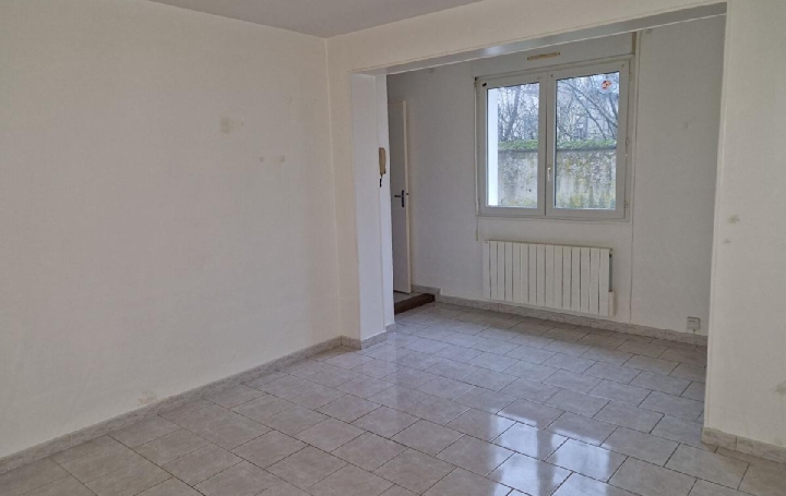 Immeuble LA LOUPE (28240)   227 900 € 