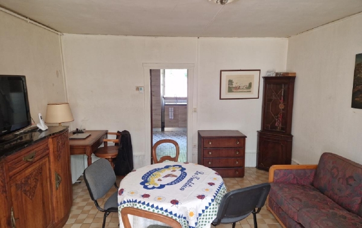 Maison LA LANDE-SUR-EURE (61290)  57 m2 72 000 € 