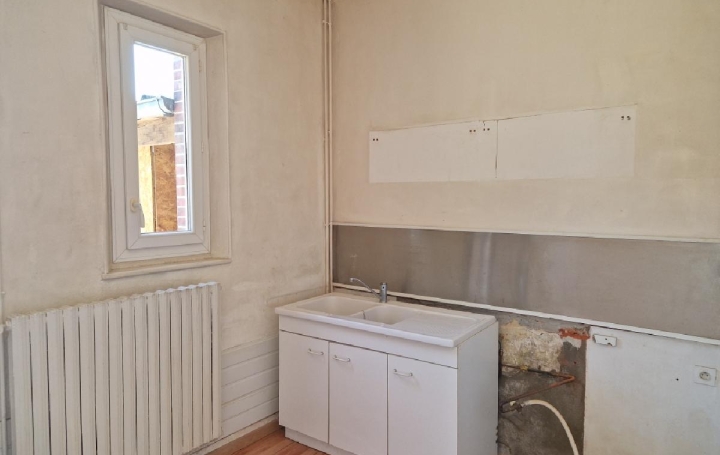 Maison LA LOUPE (28240)  72 m2 96 300 € 