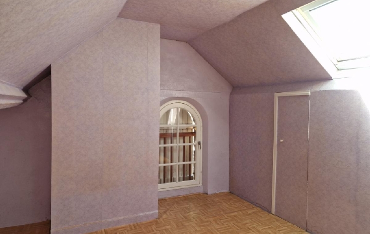 Maison LA LOUPE (28240)  72 m2 96 300 € 