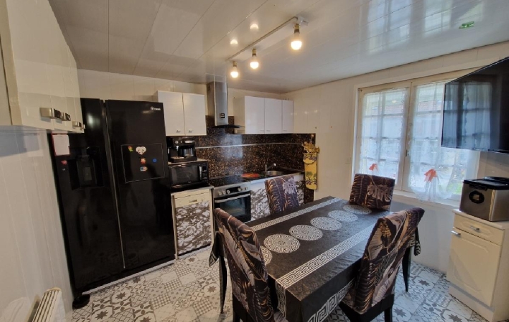 Maison SENONCHES (28250)  121 m2 149 800 € 