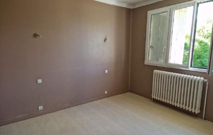 Maison SAINT-MAURICE-SAINT-GERMAIN (28240)  82 m2 86 400 € 