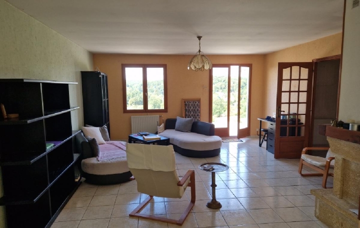 Maison LA MADELEINE-BOUVET (61110)  94 m2 144 450 € 