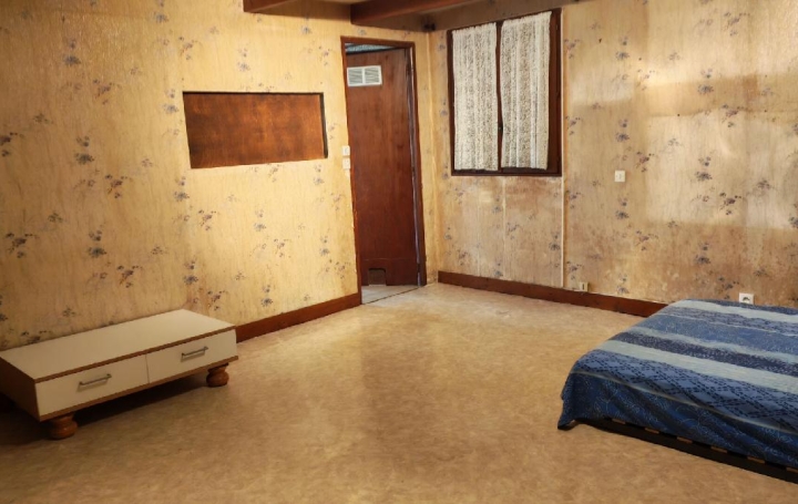 Maison SAINTIGNY (28480)  103 m2 107 000 € 