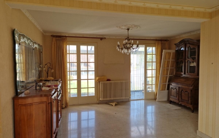 Maison LA LOUPE (28240)  145 m2 180 000 € 