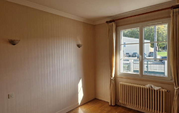 Maison LA LOUPE (28240)  145 m2 180 000 € 