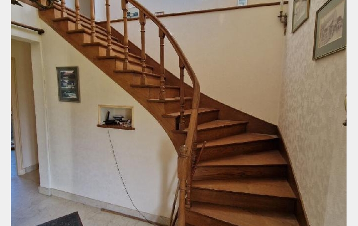 Maison LA LOUPE (28240)  145 m2 180 000 € 