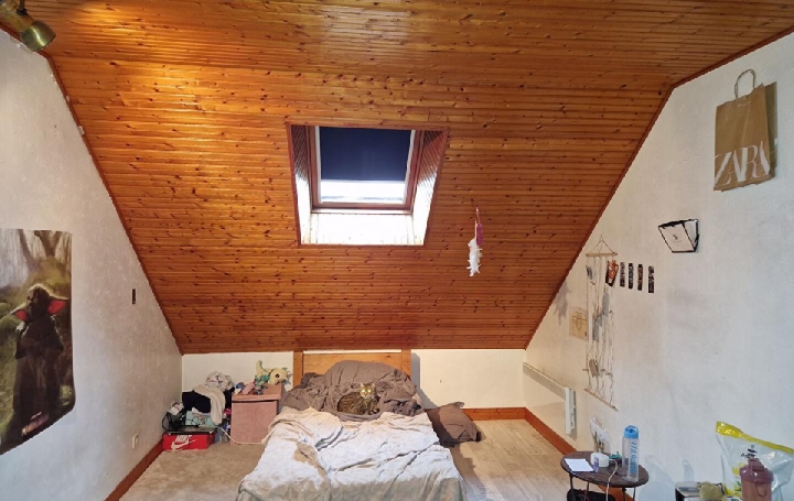 Maison LA LOUPE (28240)  100 m2 70 200 € 