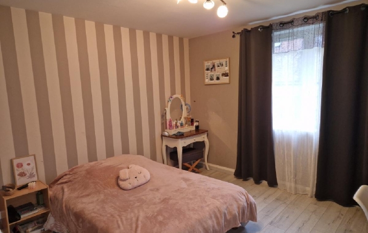 Maison VAUPILLON (28240)  180 m2 260 000 € 