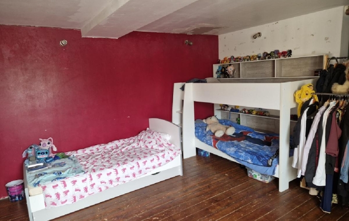 Maison CHAMPROND-EN-GATINE (28240)  83 m2 86 400 € 