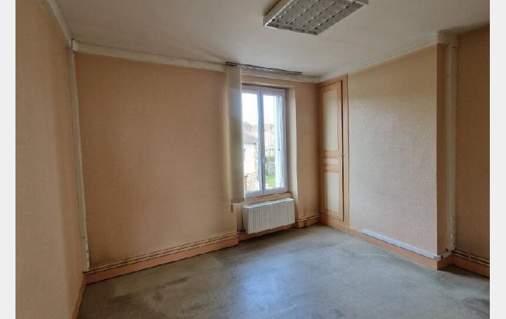 Maison LA LOUPE (28240)  116 m2 147 000 € 